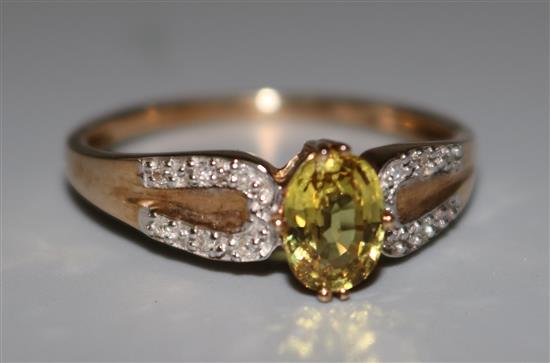 9ct gold yellow sapphire and diamond dress ring